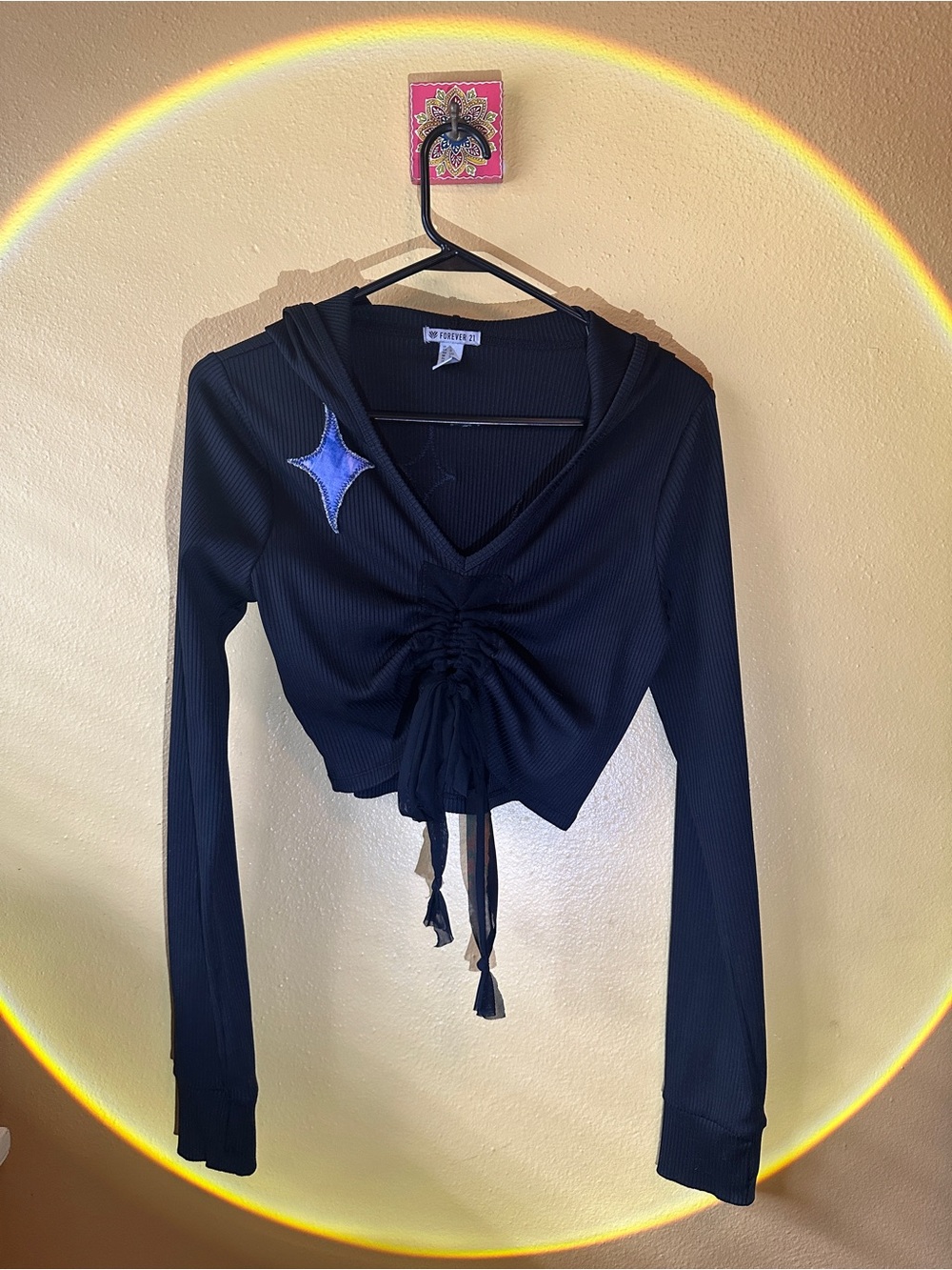 Rue21 Black Ruched Drawstring Hooded Crop Top